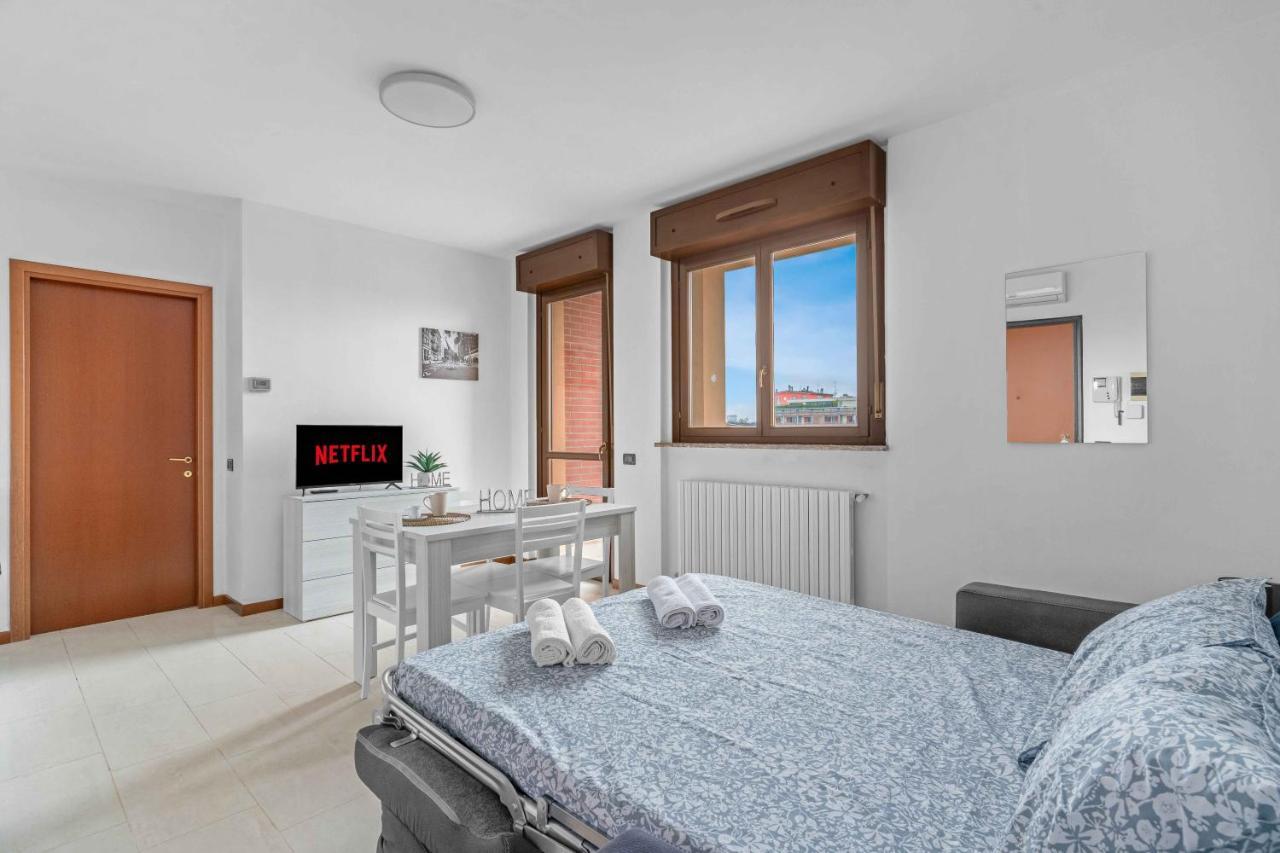 Ar 73 Loreto 2 Minutes From The Metro Milano Exteriör bild