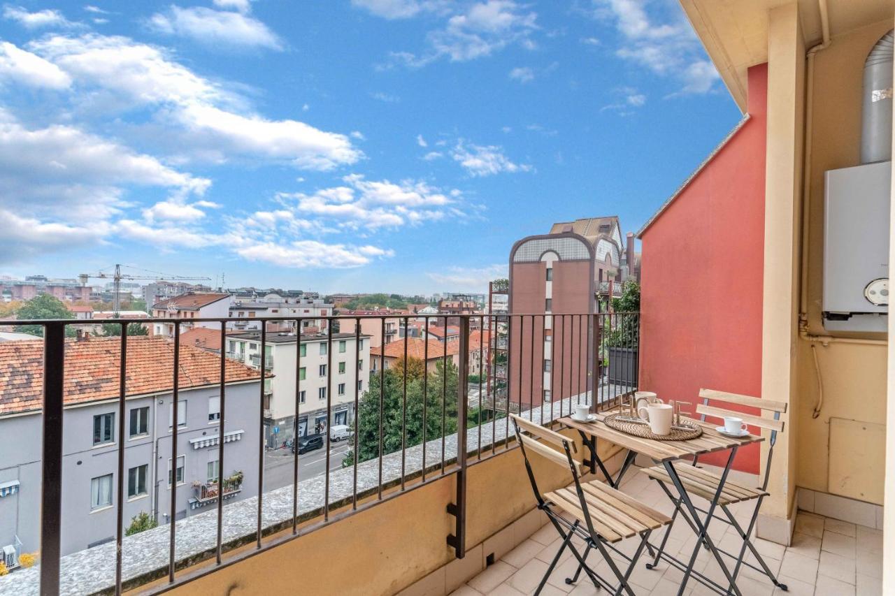 Ar 73 Loreto 2 Minutes From The Metro Milano Exteriör bild